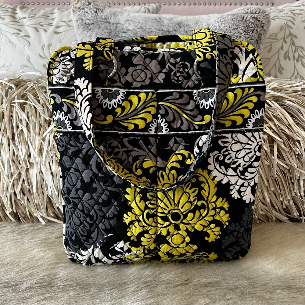 VERA BRADLEY Baroque 2010 Magnetic Tall Tote Yellow Black Y2K Commuter Laptop